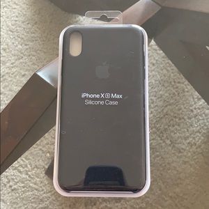 Black iPhone XS Max case